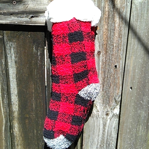 Accessories - Nwt Black & Red Buffalo Plaid Booties
